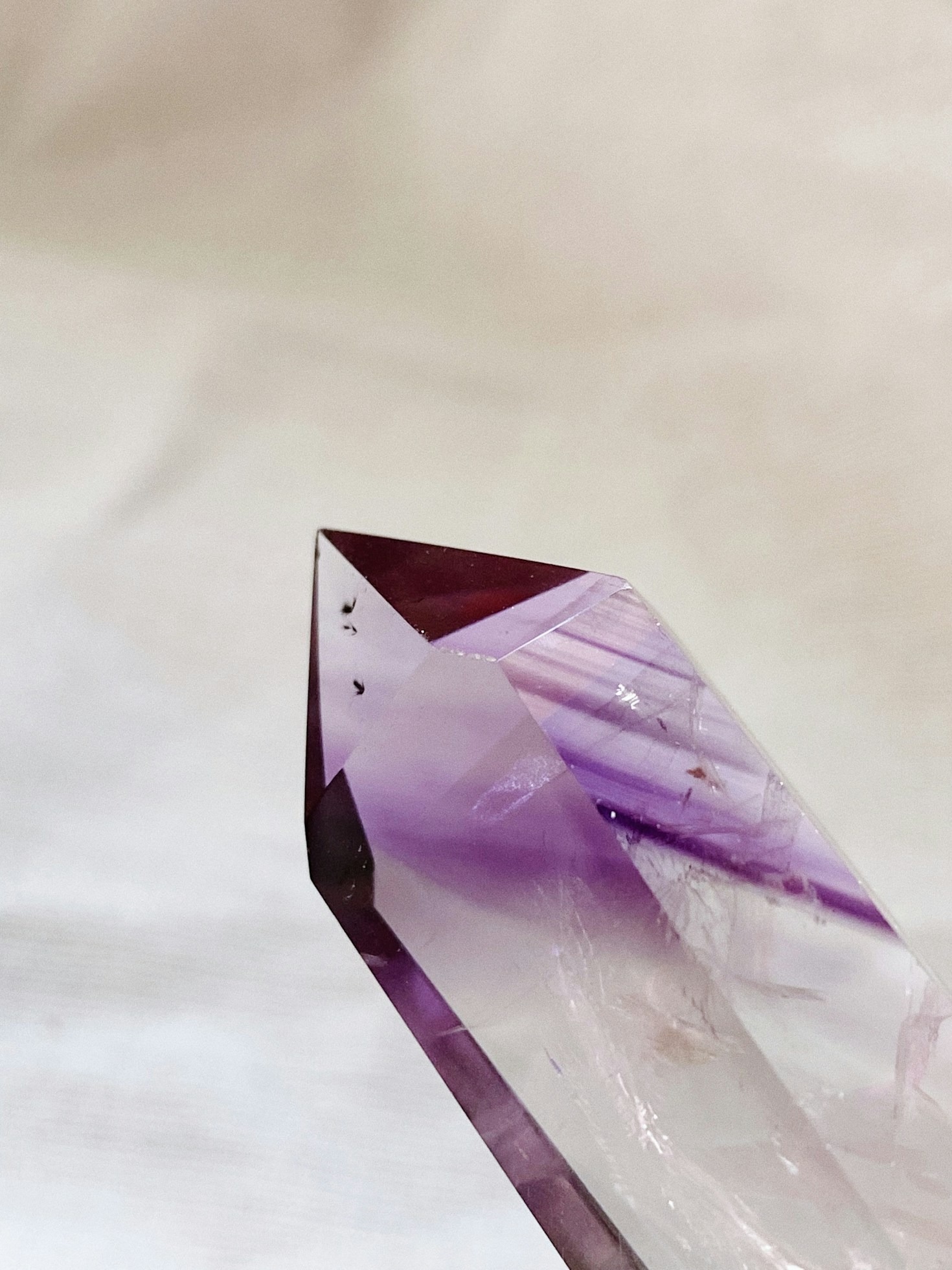 Understanding the Energy of Healing Stones